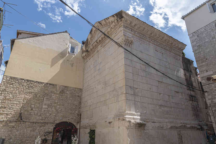 Croacia - Split 29 - palacio de Diocleciano - templo de Júpiter - Baptisterio de San Juan Bautista